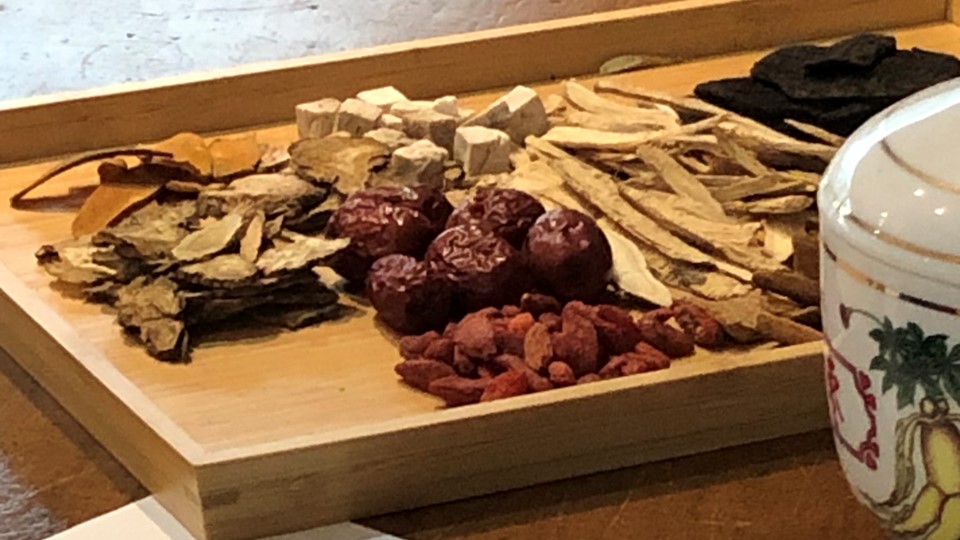 Introduction to Chinese herbal medicine via Thai herbs (2023)